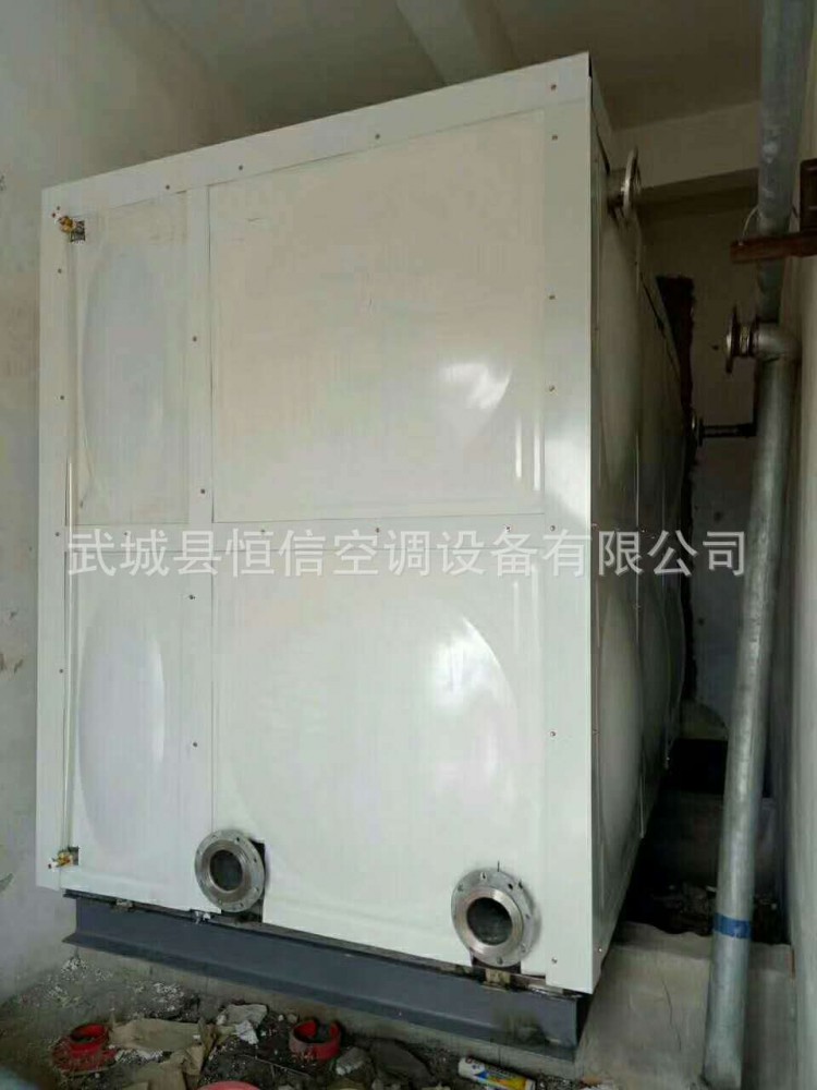 阜陽市正基首府 不銹鋼螺絲連接水箱聚氨酯保溫竣工